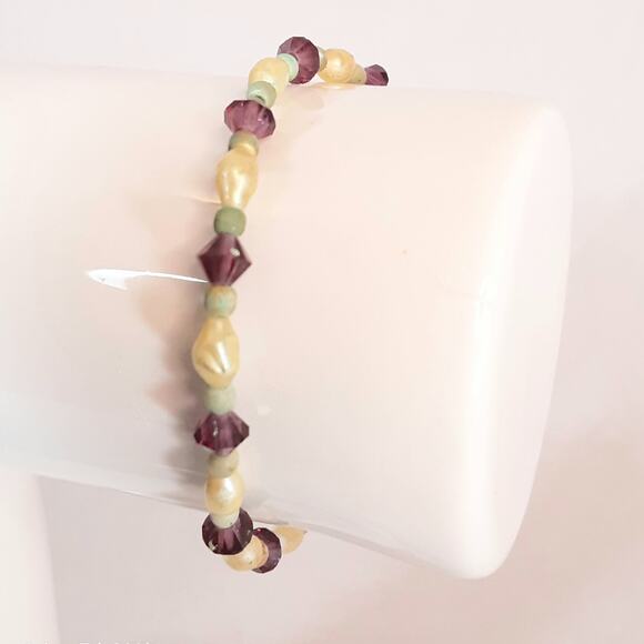 Dainty Beaded Bracelet Multicolor Multishape Stones - Picture 1 of 10